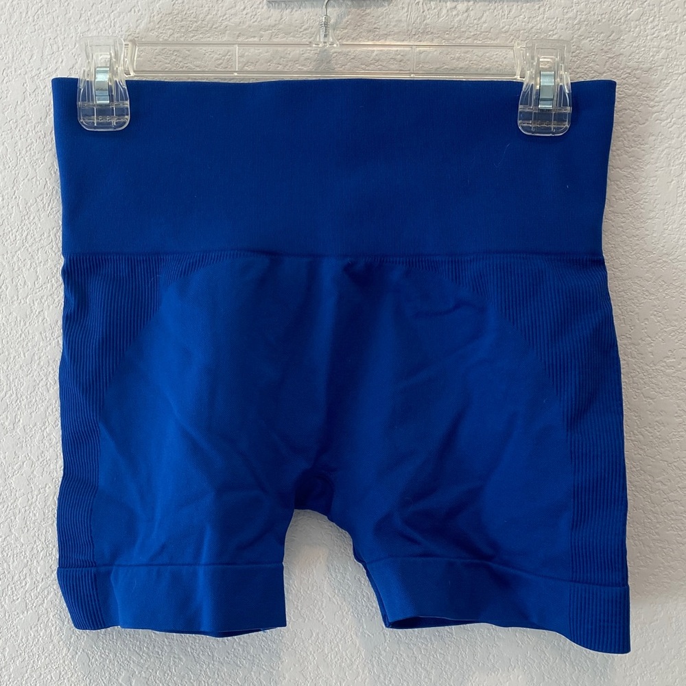 SET active | Bike shorts in cobalt blue